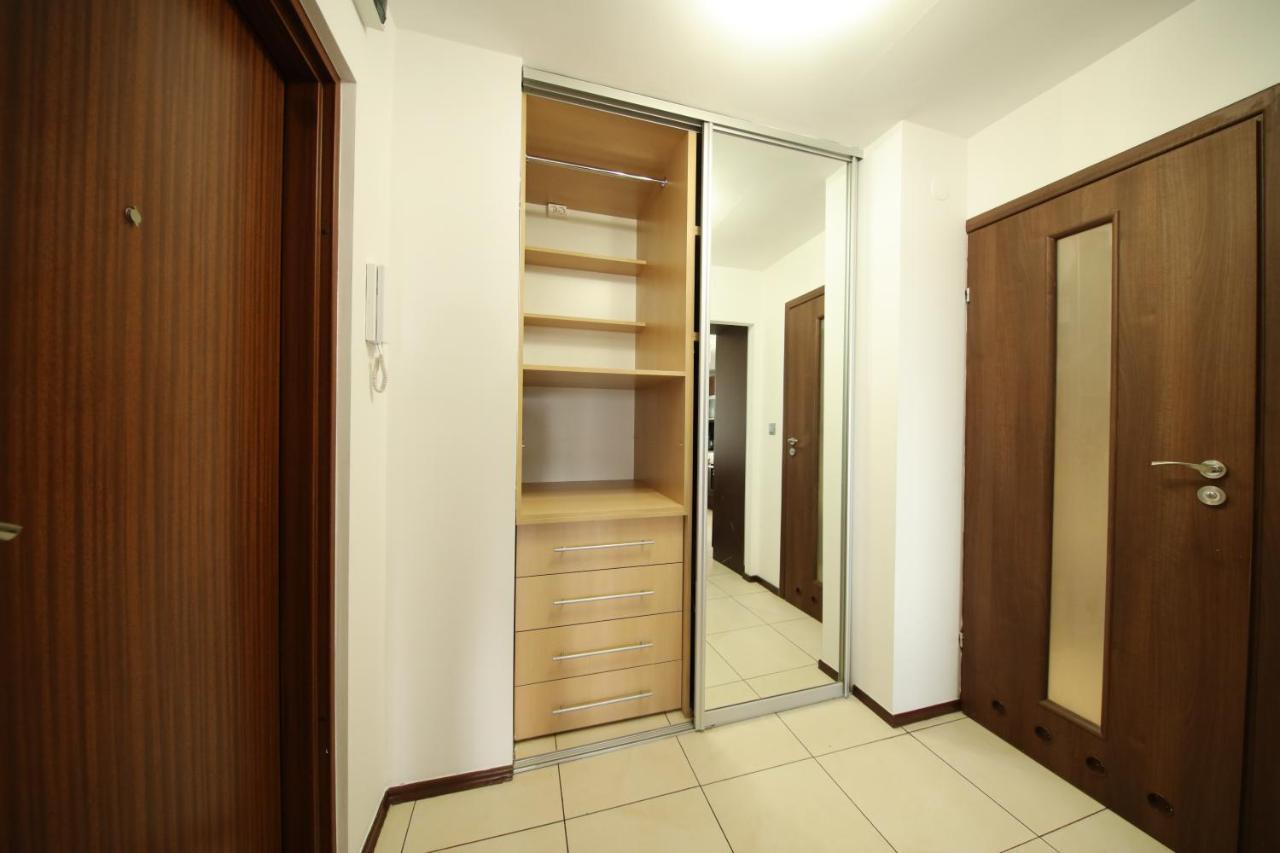 Bronco Apartments Варшава Экстерьер фото