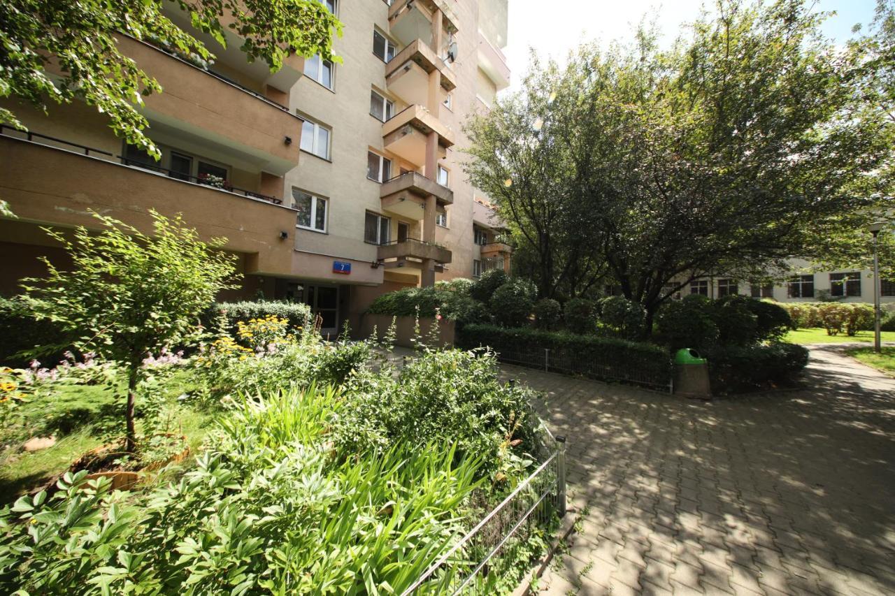 Bronco Apartments Варшава Экстерьер фото